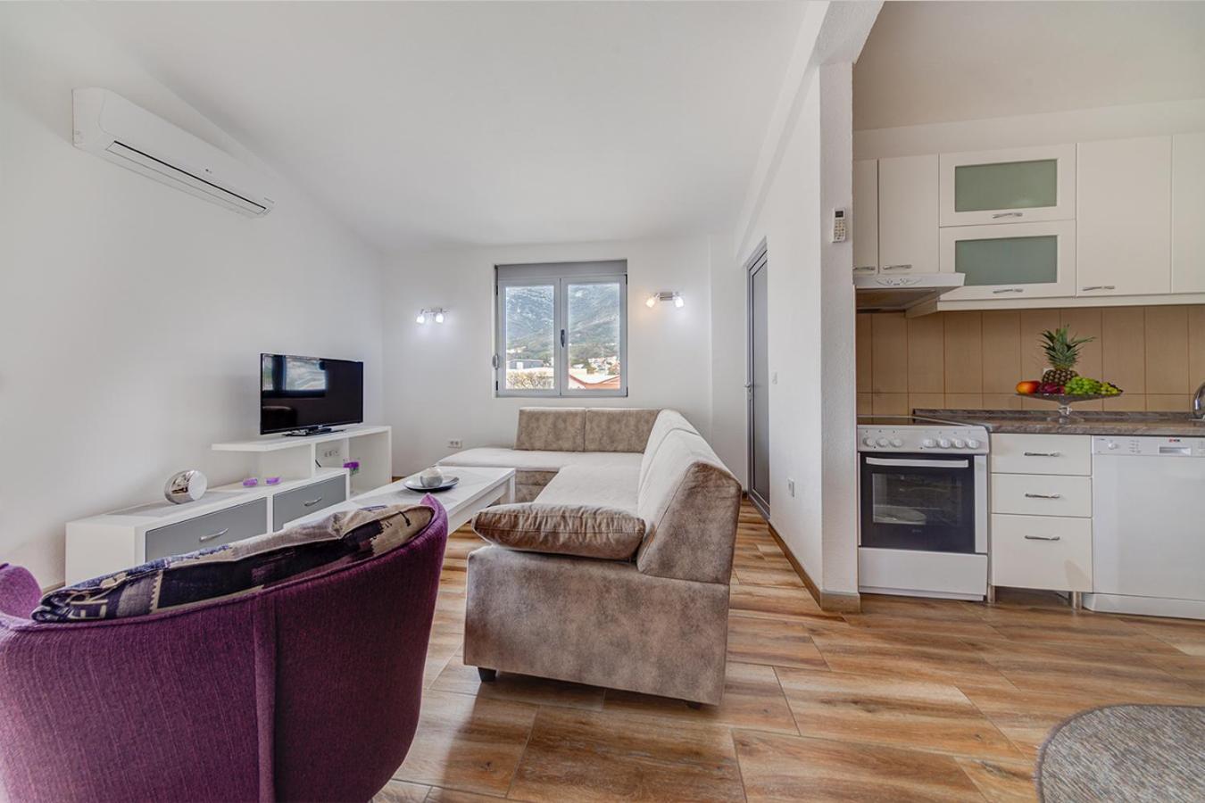 Delfin Apartments Sutomore Quarto foto